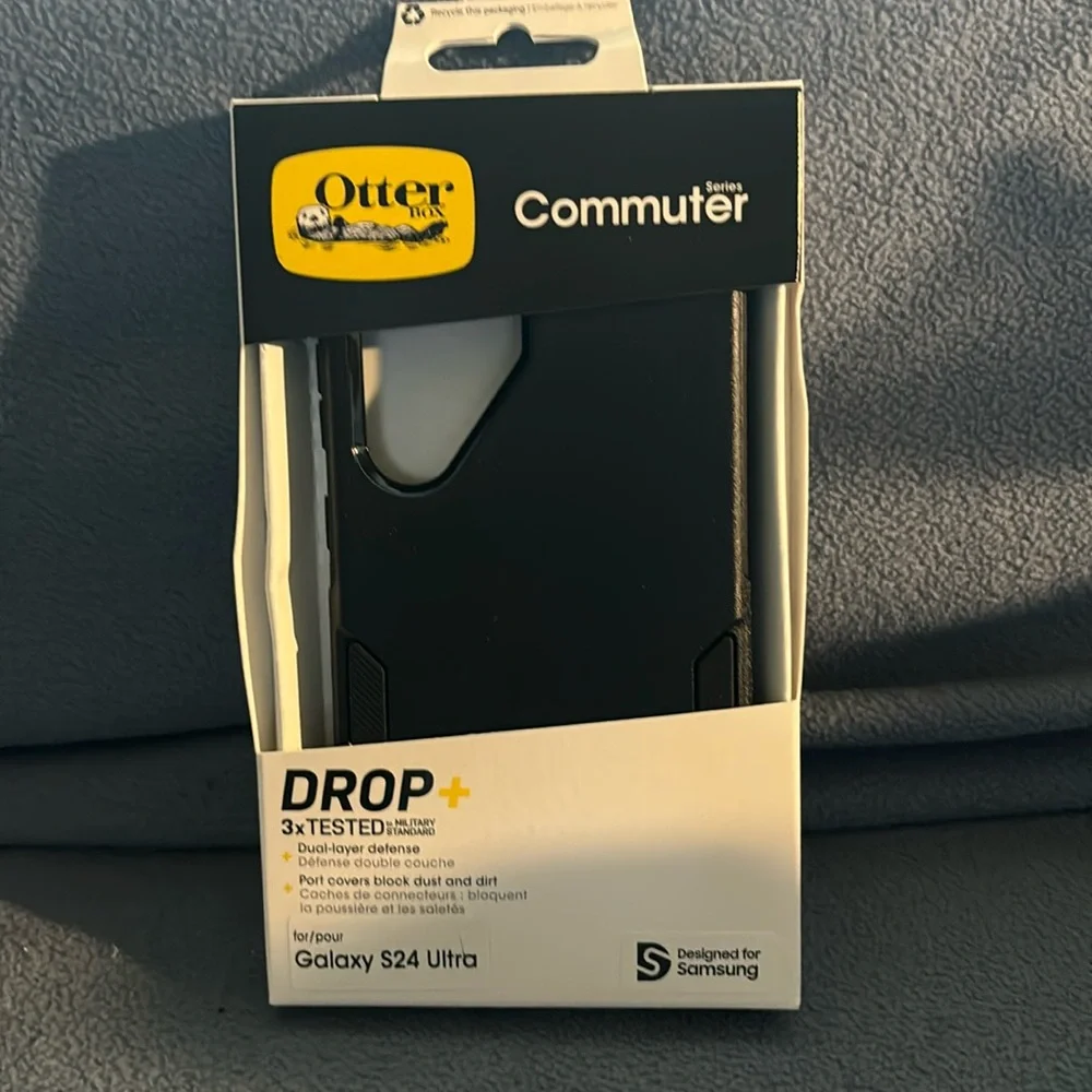 Otter box- commuter—